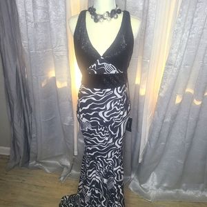 MAKE A OFFER! Black and white beaded Jovani dress style number 155662